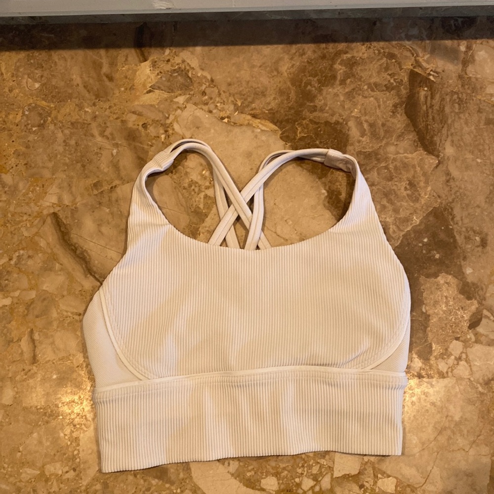 Lululemon cream white ribbed sports bra size 4
